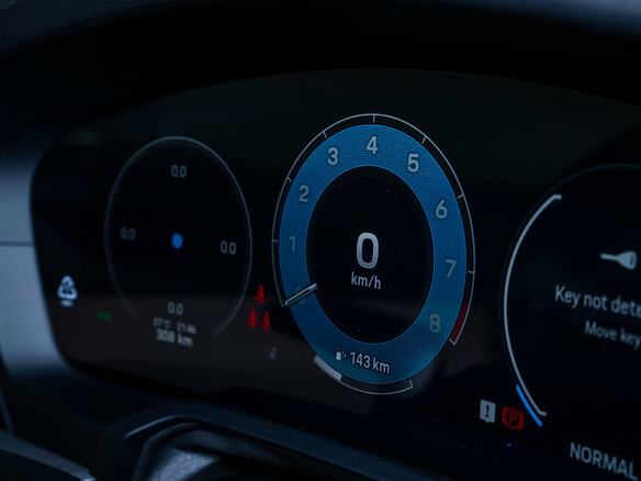 2026 Porsche 911 Carrera VIII (992) Рестайлинг, серый, 22990000 рублей - вид 37