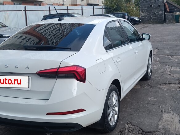 2021 Skoda Rapid II, белый - вид 1