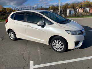 2016 Honda Fit III, белый, 1200000 рублей, вид 3