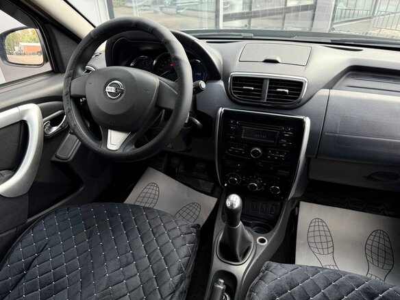 2017 Nissan Terrano III (D10), чёрный, 1082000 рублей - вид 13