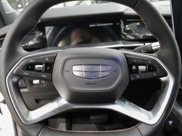 2026 Geely Preface I, белый - вид 12