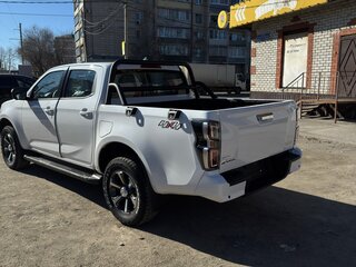 2025 Isuzu D-Max III, белый, 4300000 рублей, вид 5