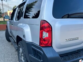 2008 Nissan Xterra II Рестайлинг, серебристый, 1650000 рублей, вид 5