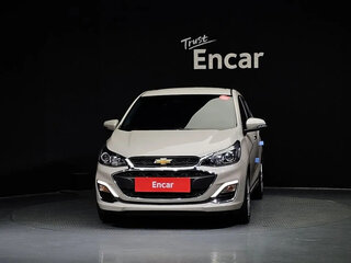 2022 Chevrolet Spark IV Рестайлинг, бежевый, 931000 рублей, вид 3