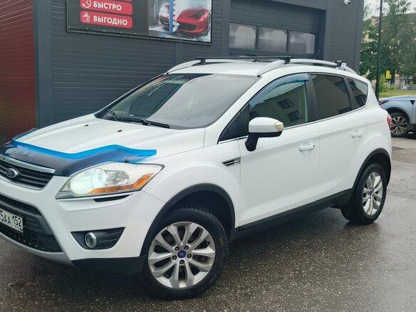 2012 Ford Kuga I, белый, 895000 рублей