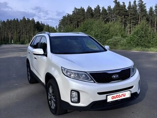 2018 Kia Sorento II Рестайлинг, белый, 2400000 рублей, вид 2