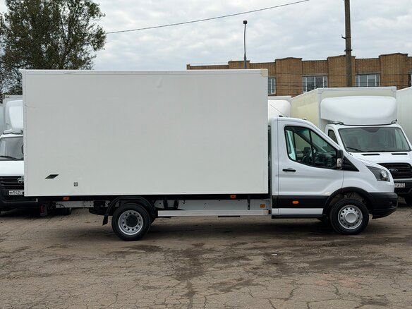 2021 Ford Transit, белый - вид 6