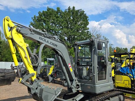 2026 Boulder EX40, серый, 3300000 рублей, вид 1