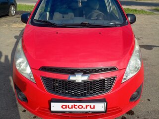 2013 Chevrolet Spark III, красный, 700000 рублей, вид 1
