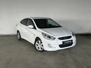 2014 Hyundai Solaris I Рестайлинг, белый, 955000 рублей, вид 3