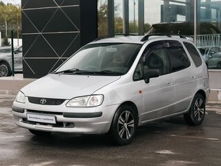 Toyota Corolla Spacio I