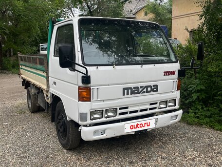 1996 Mazda Titan, белый, 1350000 рублей, вид 1
