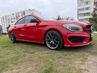 2014 Mercedes-Benz CLA 200 I (C117, X117), красный, 1650000 рублей, вид 3