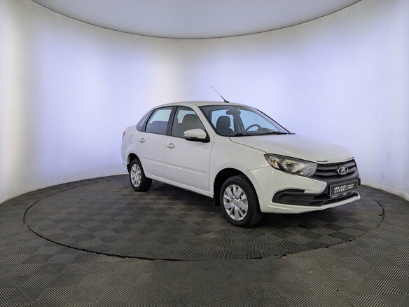 2024 Lada (ВАЗ) Granta I Рестайлинг, белый - вид 2