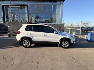 2015 Volkswagen Tiguan I Рестайлинг, белый, 1350000 рублей, вид 4