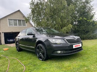 2014 Skoda Superb DSG II Рестайлинг, чёрный, 1100000 рублей, вид 3
