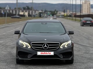 2013 Mercedes-Benz E-Класс 200 IV (W212, S212, C207) Рестайлинг, чёрный, 1890000 рублей, вид 3