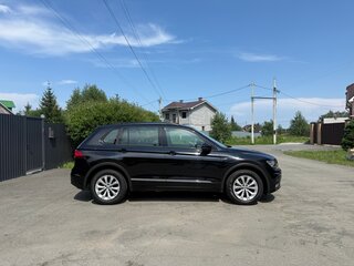 2020 Volkswagen Tiguan II, чёрный, 1850000 рублей, вид 5