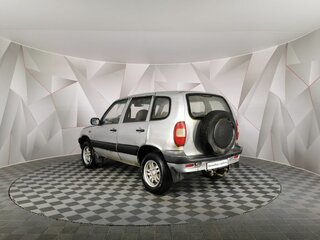 2005 Chevrolet Niva I, серебристый, 295000 рублей, вид 4