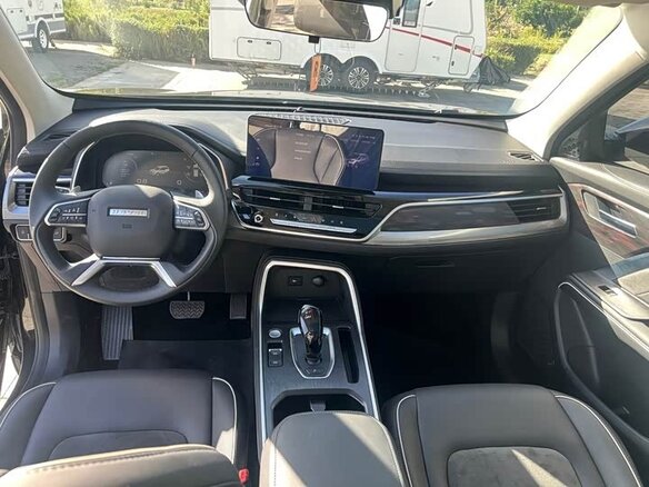 2023 Haval H6 II Рестайлинг, чёрный, 1140000 рублей - вид 8