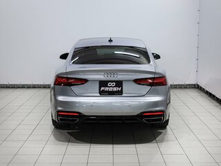 2021 Audi A5 Sportback 40 TFSI II (F5) Рестайлинг, серый, 3580000 рублей, вид 4