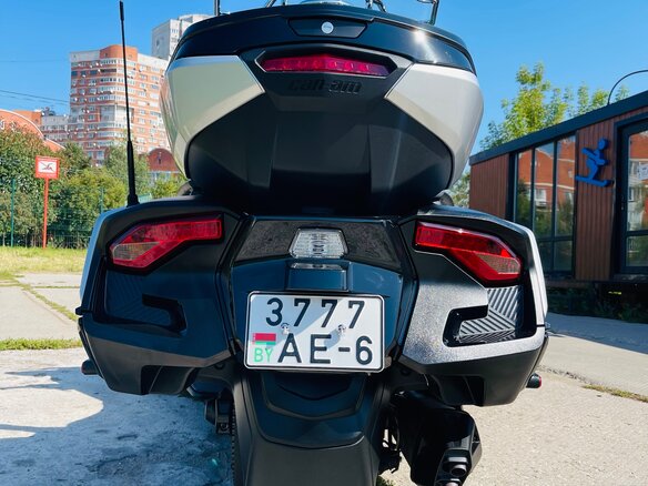 2023 BRP Can-Am Spyder, серый, 3020000 рублей - вид 10