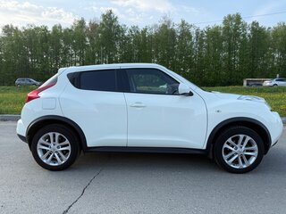 2013 Nissan Juke I, белый, 1050000 рублей, вид 2