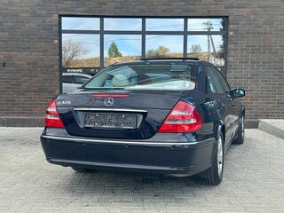 2002 Mercedes-Benz E-Класс 240 III (W211, S211), синий, 850000 рублей, вид 4