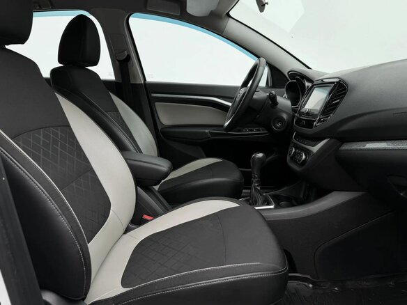 2018 Lada (ВАЗ) Vesta SW Cross I, белый, 1059000 рублей - вид 9