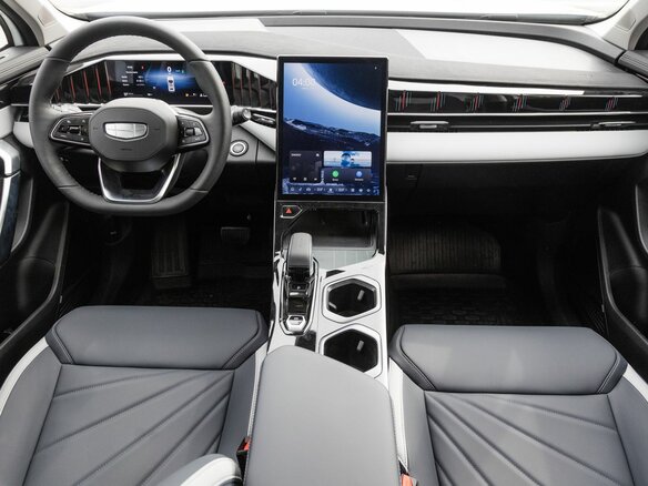 2026 Geely Atlas II, белый, 3870990 рублей - вид 14