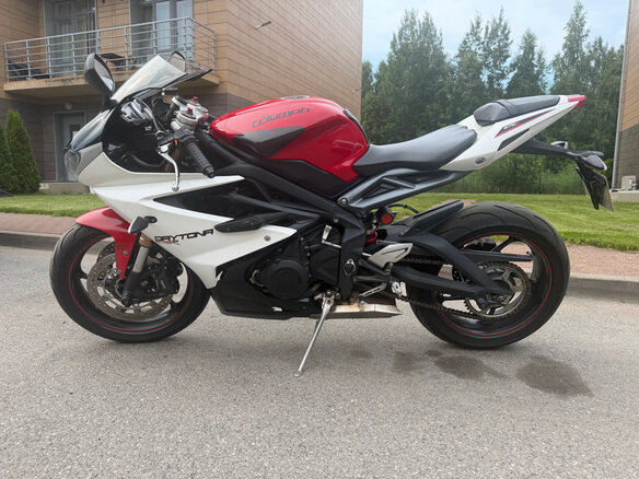 2014 Triumph Daytona 675, красный, 899000 рублей - вид 34