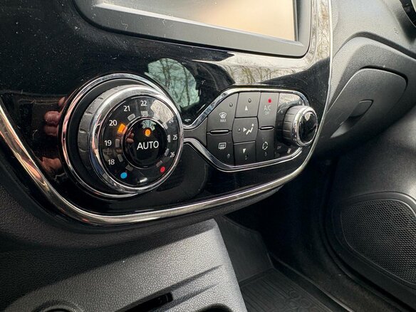 2018 Renault Kaptur I, чёрный, 1825000 рублей - вид 13