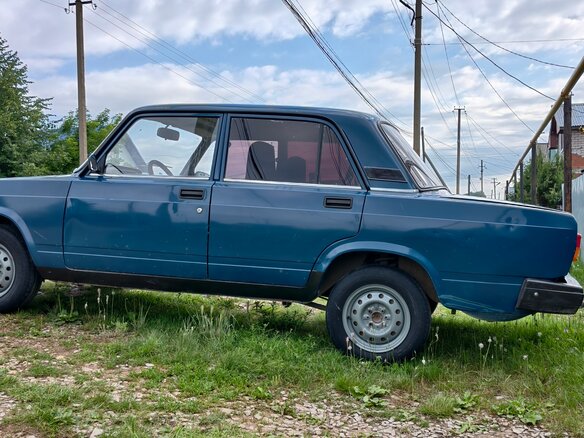 2009 Lada (ВАЗ) 2105, синий, 150000 рублей - вид 8