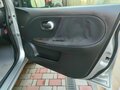 2011 Nissan Note I Рестайлинг, серебристый, 640000 рублей - вид 8