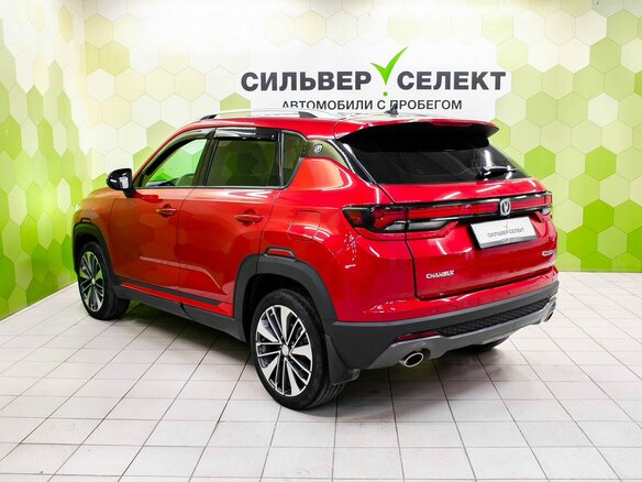 2023 Changan CS35 Plus I Рестайлинг, красный, 1600000 рублей - вид 5