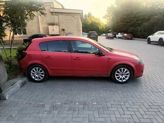 2004 Opel Astra H, красный, 235000 рублей, вид 5
