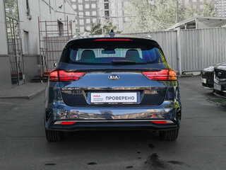 2022 Kia Ceed III Рестайлинг, серый, 1770000 рублей, вид 5