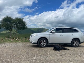 2013 Mitsubishi Outlander III, белый, 1790000 рублей, вид 1