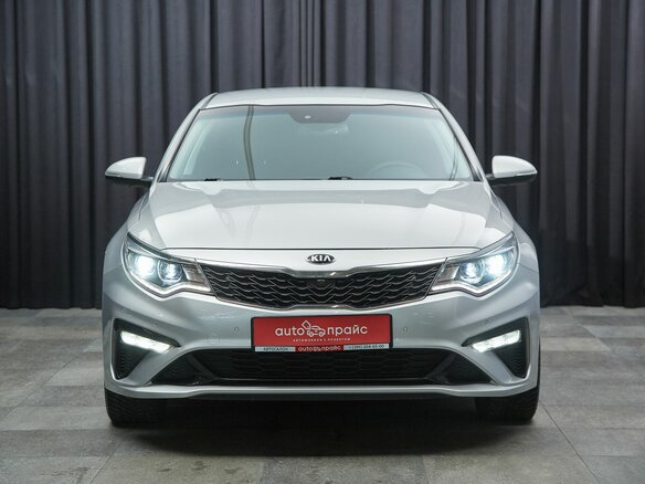2019 Kia Optima IV Рестайлинг, серебристый, 2047000 рублей - вид 1