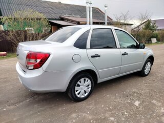 2014 Lada (ВАЗ) Granta I, серебристый, 515000 рублей, вид 4