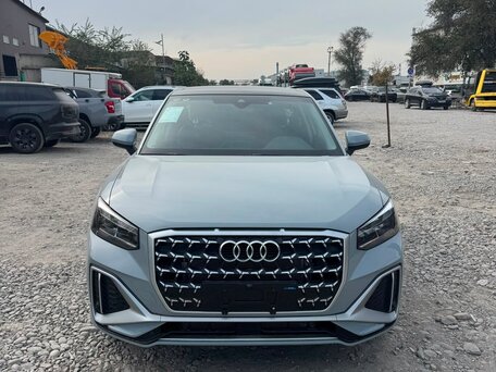 2026 Audi Q2 L 35 TFSI I Рестайлинг, серый, 3300000 рублей, вид 3