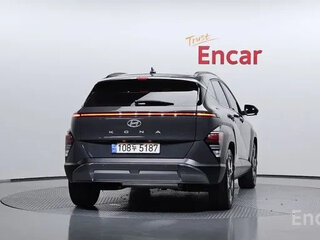 2023 Hyundai Kona II (SX2), серый, 1876000 рублей, вид 3