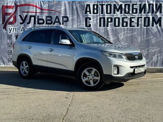 2013 Kia Sorento II Рестайлинг, белый, 1837000 рублей, вид 1