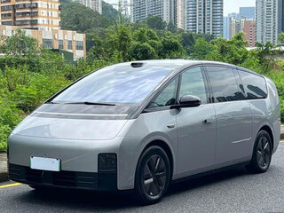 2026 Li Auto (Lixiang) Mega II, серебристый, 12500000 рублей, вид 1