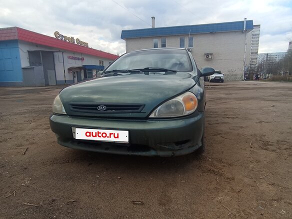 2001 Kia Rio I, зелёный, 210000 рублей