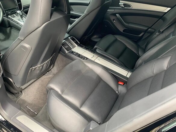 2010 Porsche Panamera 4S I, чёрный, 4150000 рублей - вид 33