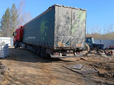 2013 Renault Premium, красный, 3500000 рублей, вид 3
