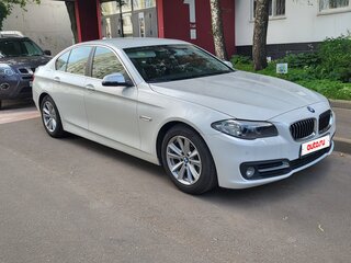 2016 BMW 5 серии 528i xDrive VI (F10/F11/F07) Рестайлинг, белый, 2550000 рублей, вид 1