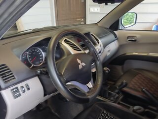 2013 Mitsubishi L200 IV, серый, 1800000 рублей, вид 5