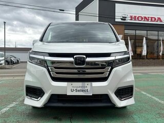 2022 Honda Stepwgn Spada V Рестайлинг, белый, 2060000 рублей, вид 2